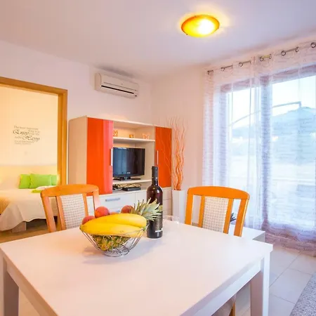 Apartman Irena Pula Exterior photo