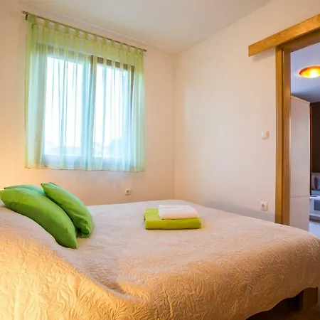 Apartman Irena Pula Exterior photo