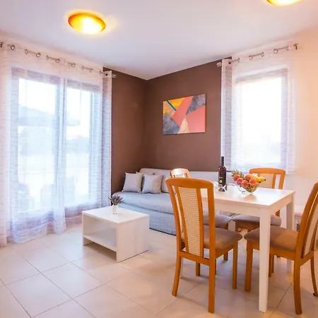 Apartman Irena Pula Exterior photo